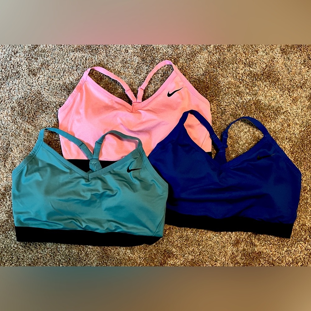 Nike sports bras size 2XL (set of 3)